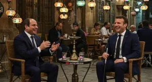 马克龙在埃及受到热烈欢迎,双边关系日益密切 11 سهسه - CJ China