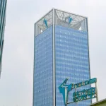 世界最长悬索桥:花江峡谷特大桥雄伟屹立于云霄之上