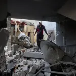 贸易紧张局势加剧，2025年全球经济前景下调